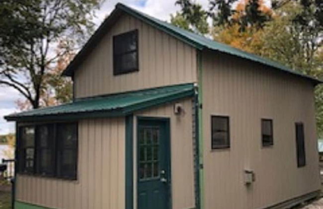 Riverbay Adventure Inn - Photo 7