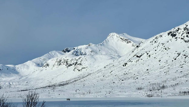 Excursão a Sommarøy - Photo 4, Montanhas nevadas de Sommarøy