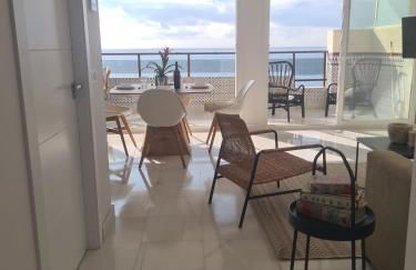 Malaga Sunshine Rentals - Beach Front Penthouse II - Fuengirola - Foto 10