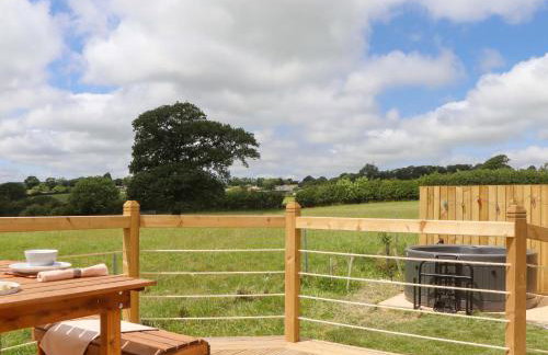 Under Oak Pod - Photo 24