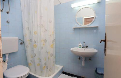 Apartments by the sea Igrane, Makarska - 6653 - Photo 35