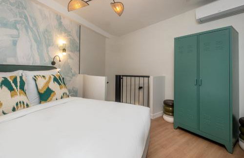 Montmartre Paris Suite - Photo 40