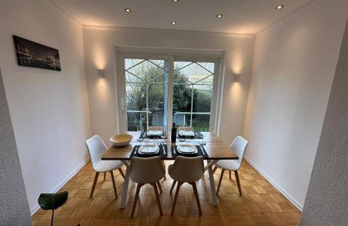 schön wohnen ! Netflix Nespresso Küche Parkplatz Garten - Foto 6