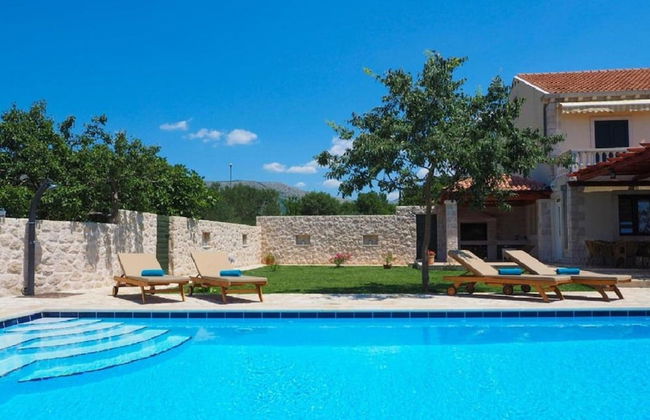 Villa Antonija - Four-bedroom Villa With Terrace and Private Pool - Foto 24