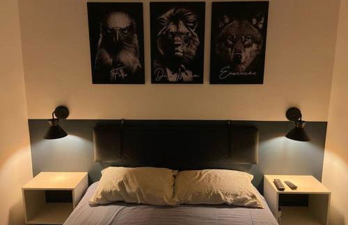 Novo, funcional e bem localizado - Foto 13