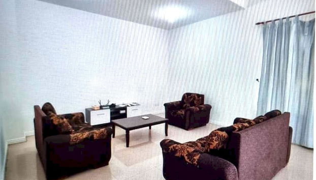 Coin salon dans le hall