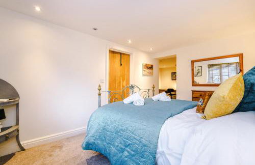 Belvedere House - Serene Countryside Escape - 4 Bedrooms Sleeps 8 - Photo 24