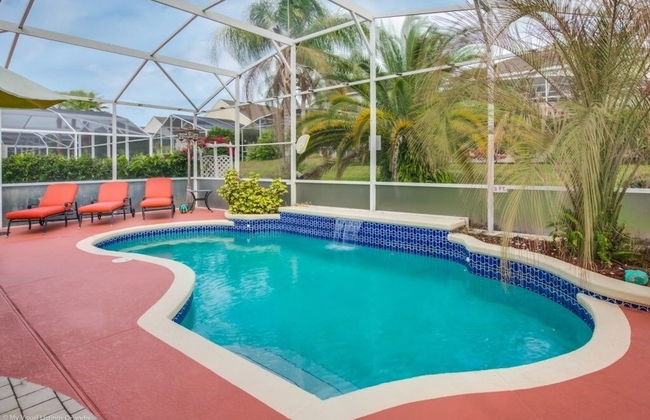 "southern Charm" 4 Bed & 2 Bath Private Pool Home 4 Bedroom Villa by RedAwning - Photo 27