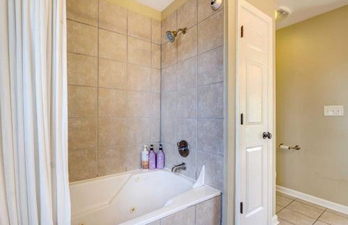 Louisville Area Home Deck, Fire Pit, Creek! - Foto 18