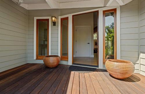 10 Acre Estate with Views Teahouse and Pickleball Court - Foto 10