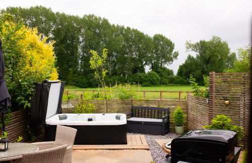 Moors Wood Relaxing ,Tranquil retreat with Hot Tub - Foto 35