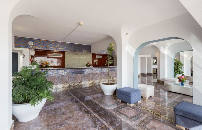 Grand Muthu Oura View Beach Club - Foto 8