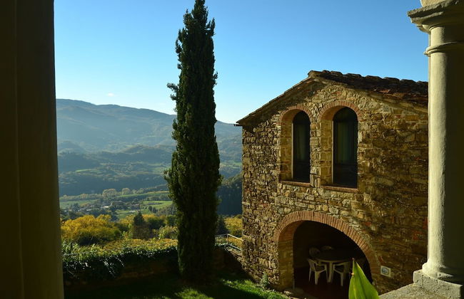 Serene Farmhouse in Dicomano With Swimming Pool - Photo 49