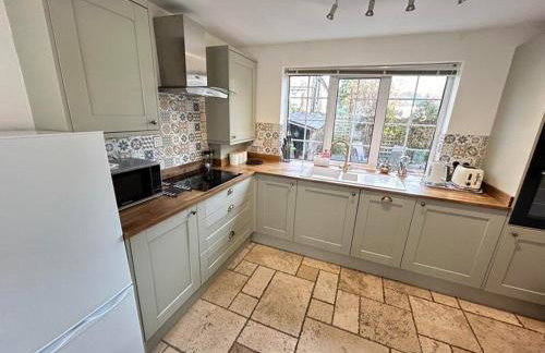 Cosy Cottage in Medieval Conwy with garden and parking - Foto 9