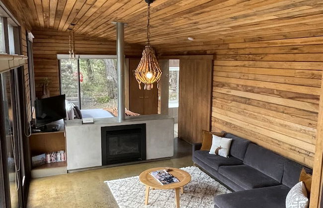 DULC Cabins - Photo 13