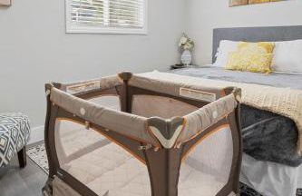 7 Min walk to Golden Belt - 4 Min Drive to Downtown - 7 to Duke - Photo 16