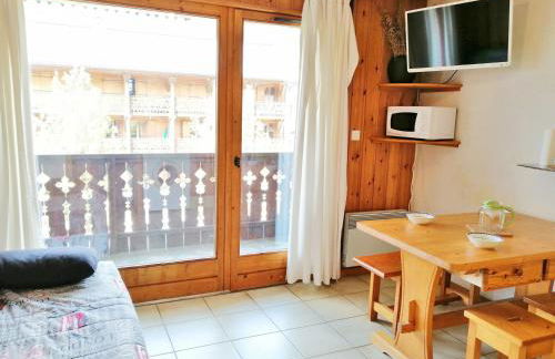 Studio cosy au pied du télécabine, animaux acceptés - FR-1-815-64 - Foto 1