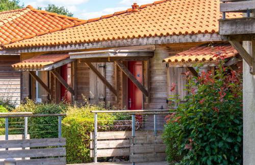 Cassen Holiday House With Pool - Foto 59