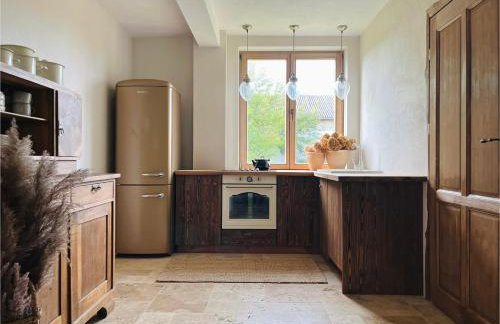 Stodoła pod lasem - Foto 2