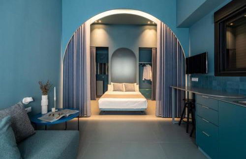 Valencia Malvarrosa beach point blue - Photo 12