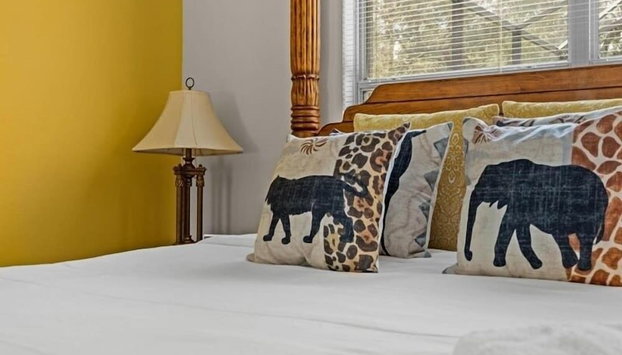 UniquelyÂ yourz 8 Bedroom Home by RedAwning - Foto 2, Habitación