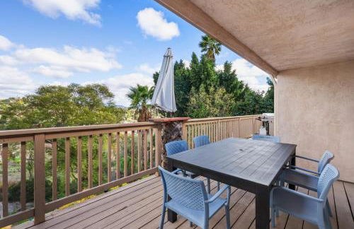 Executive Retreat - Renovated - Spacious - Views - Foto 33