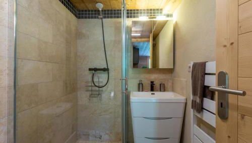 Eco-gite Dans Chalet Neuf Au Pied - Foto 4