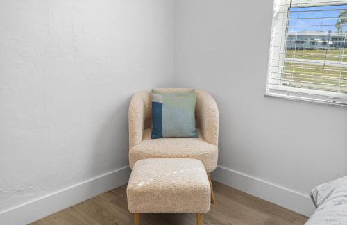 Nestled in North Port - Foto 12