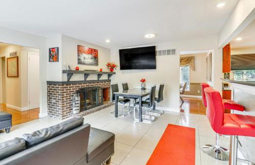 Hidden Paradise on 5 Acres with Hot Tub and Deck! - Foto 11