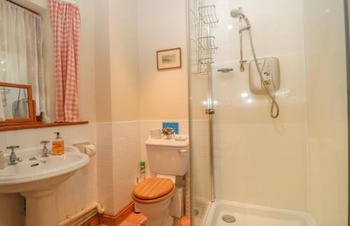 Flora's Barn - Foto 24