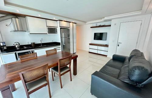 Residencial Ilha do Arvoredo - Praia de 4 Ilhas, próximo ao mar. - Photo 9