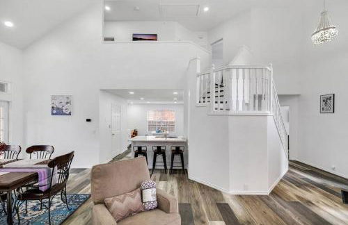 Frisco Resort Style Home w/Spa - Foto 38