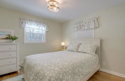 Deck, Fire Pit! Fully Updated Home Near Lake Huron - Photo 18