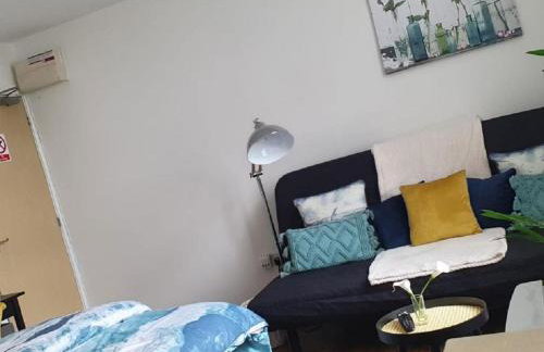 CityNights Studios with Free Parking - Foto 39