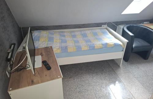 Apartment No 6 für Radtouristen und Geschäftsreisende mit eigenem Bad im DG - Photo 10