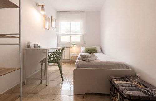 Apartamento con gran patio y excelente ubicación! - Photo 2