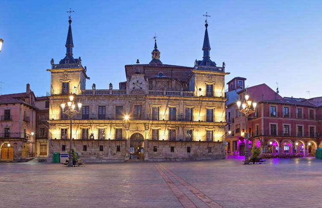 Visite sur les thèmes des mystères et légendes de León - Photo 1