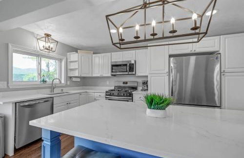 Hermit Lake Escape Family Fun - Beachfront BBQ - Foto 11