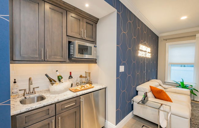 Spacious 6BR Beach Home With Elevator Decks - Ideal for Family Holidays Winter Escapes - Foto 11