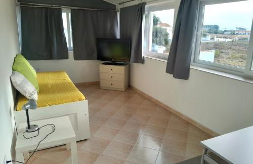 Sunset flat in Malhadais - Photo 16