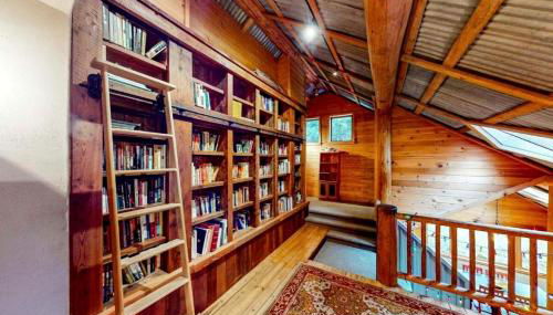 Immaculate Cabin Rental with a Hot Tub next to Lake Pend Oreille in Bonner County, Idaho - Foto 2