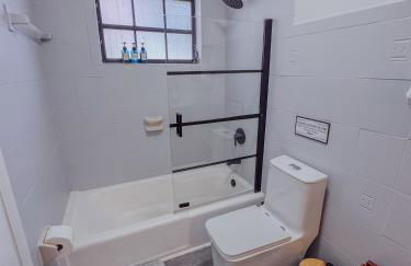 Zoka House 5 mints from Brickell - Photo 34