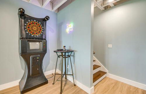 Steps From Oneida Lake Spacious Gem with Game Room! - Foto 28