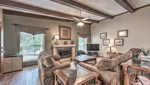 Alto Condo with Deck 2 Mi to Ruidoso Winter Park! - Foto 5