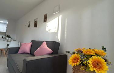 Apartamento con Terraza,Piscina,Playa y Aire acondicionado - Photo 14