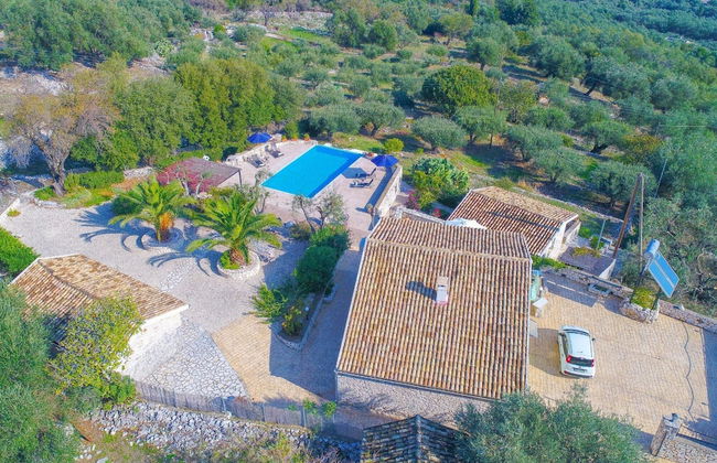 Villa Helona in Lithiasmenos - Photo 11