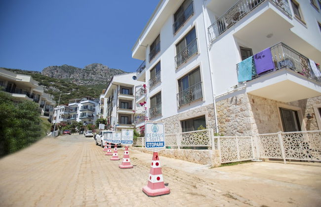 Cedrus Suites - Photo 77