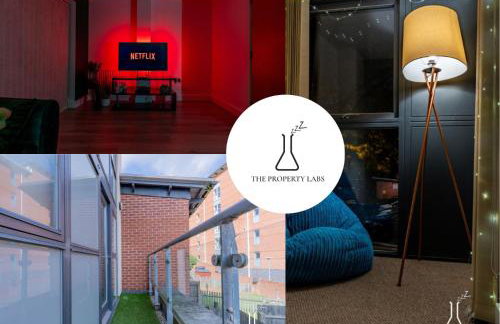 Luxury Birmingham City Centre Townhouse with BALCONY- Sleeps 10 - FREE Parking - Perfect for Contractors, Business Travellers, Families and other Groups - Near Bullring, Newstreet, Selfridges, NEC, NIA & Birmingham airport - Photo 4