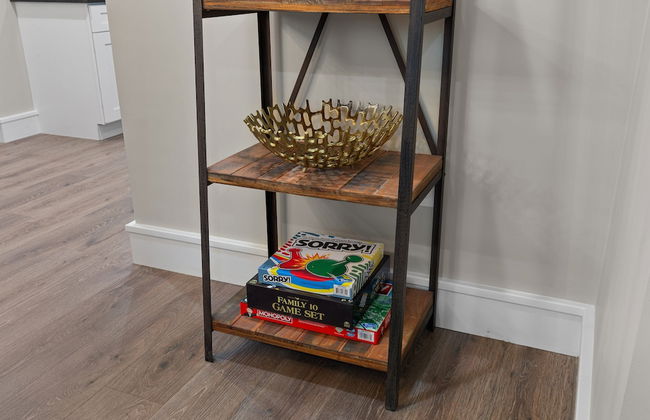 Bright Urban Comfort | JZ Vacation Rentals - Photo 44