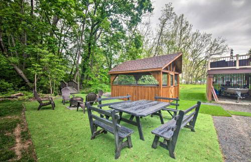 Lake View and Hot Tub Wrightsville Cabin! - Foto 25